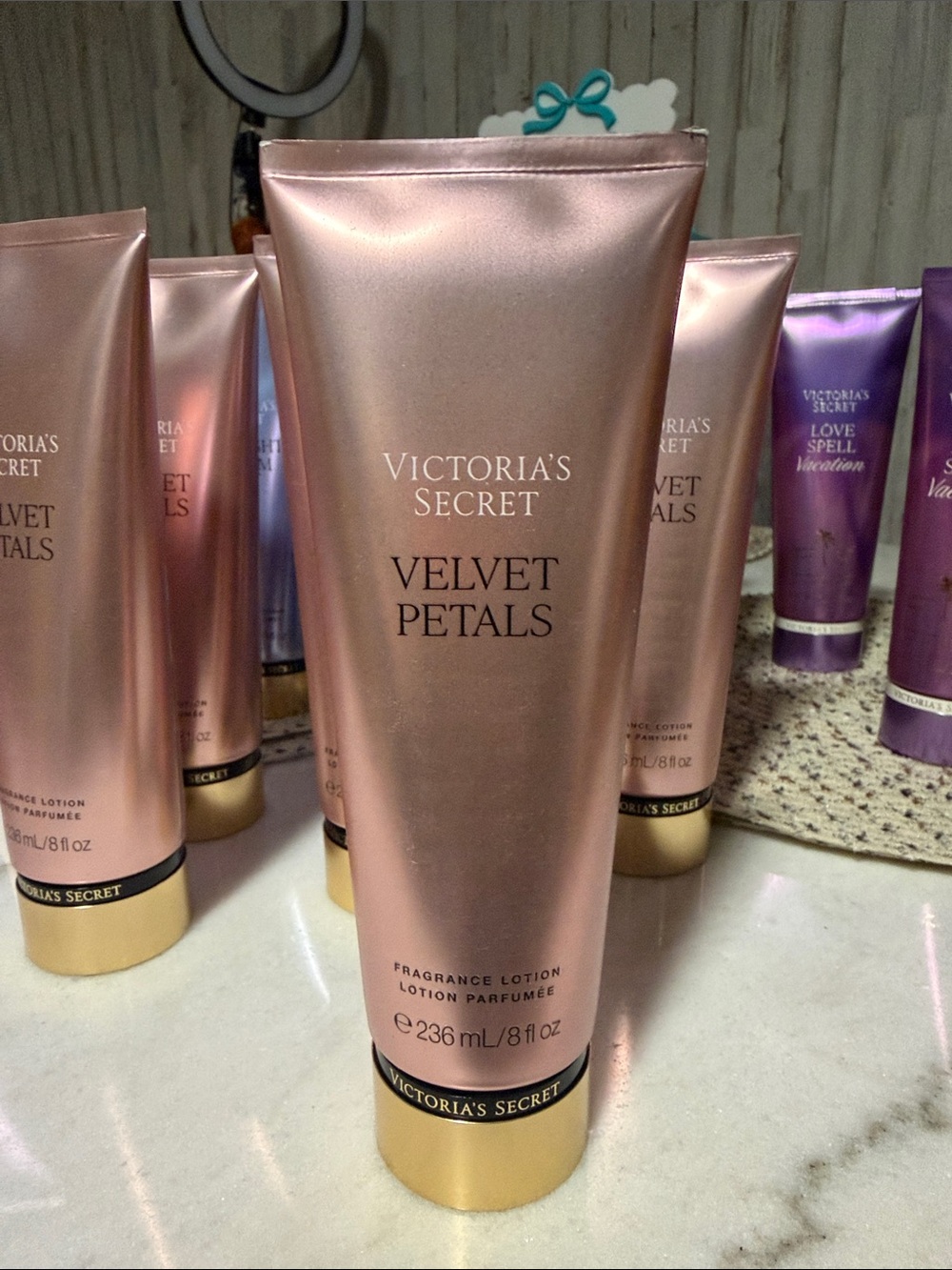 Victoria's Secret Velvet Petals Fragrance Lotion - Rose Metallic